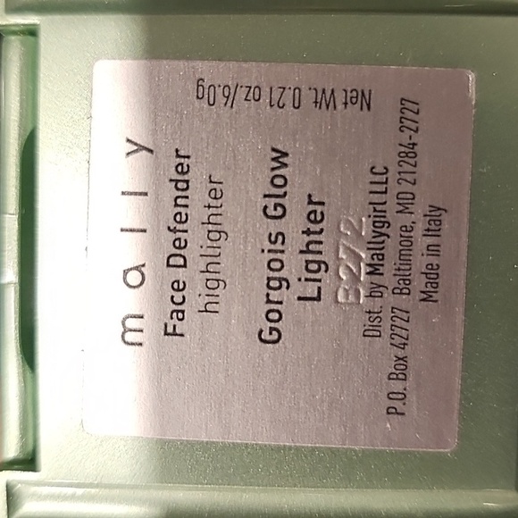 Mally Beauty Face Defender Highlighter "Gorgois Glow Lite'r" NIB - Picture 3 of 8